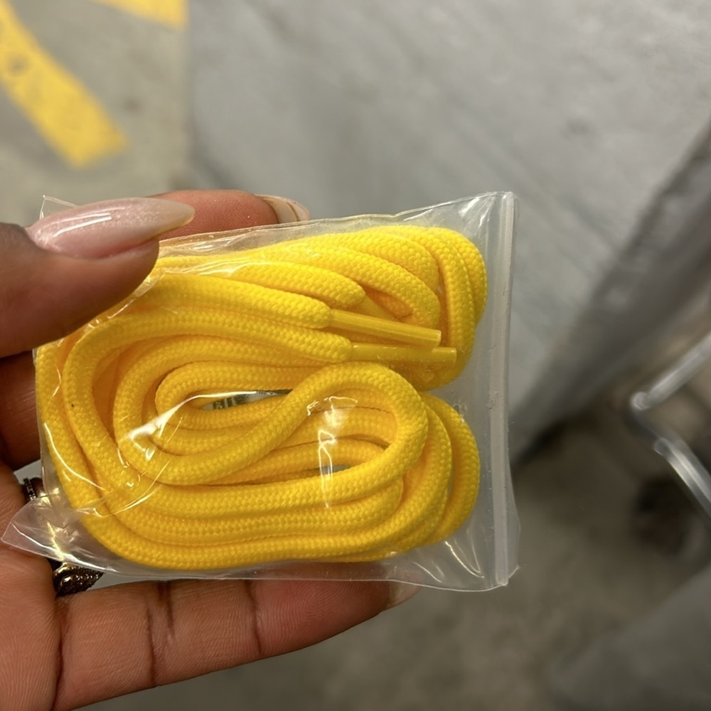 Burgundy Dr.  Martens size 8 women - Picture 6 of 7